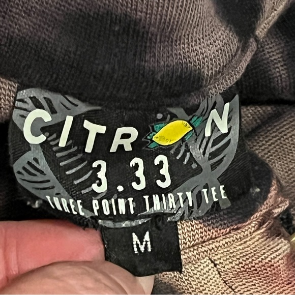 Citron Santa Monica Ginger Jar and Koi Fish Full-Zip Jacket - Size Medium - Picture 6 of 12